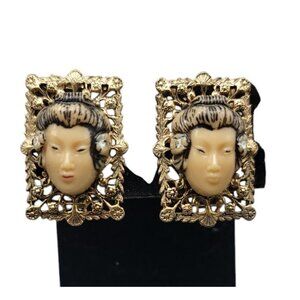 Selro Asian Geshi Clip On Earring Lucite Lady 3D Rectangle Filigree Vintage